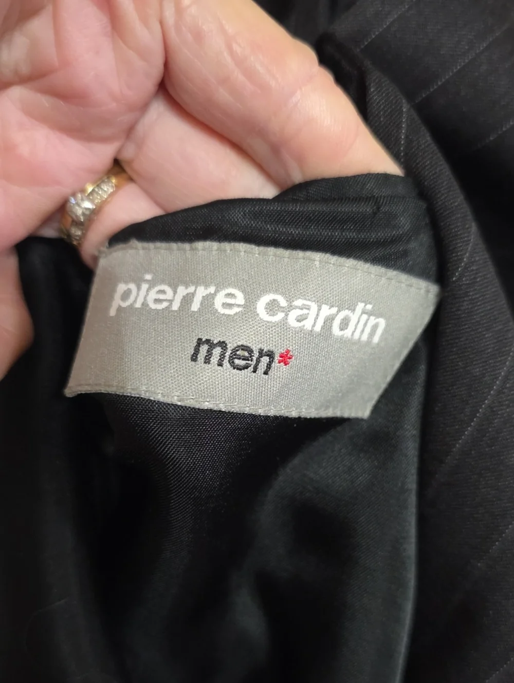 Pierre Cardin classic black